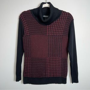 Putorti Made in Canade Turtleneck Sweater-Black Burgundy-Size Small
